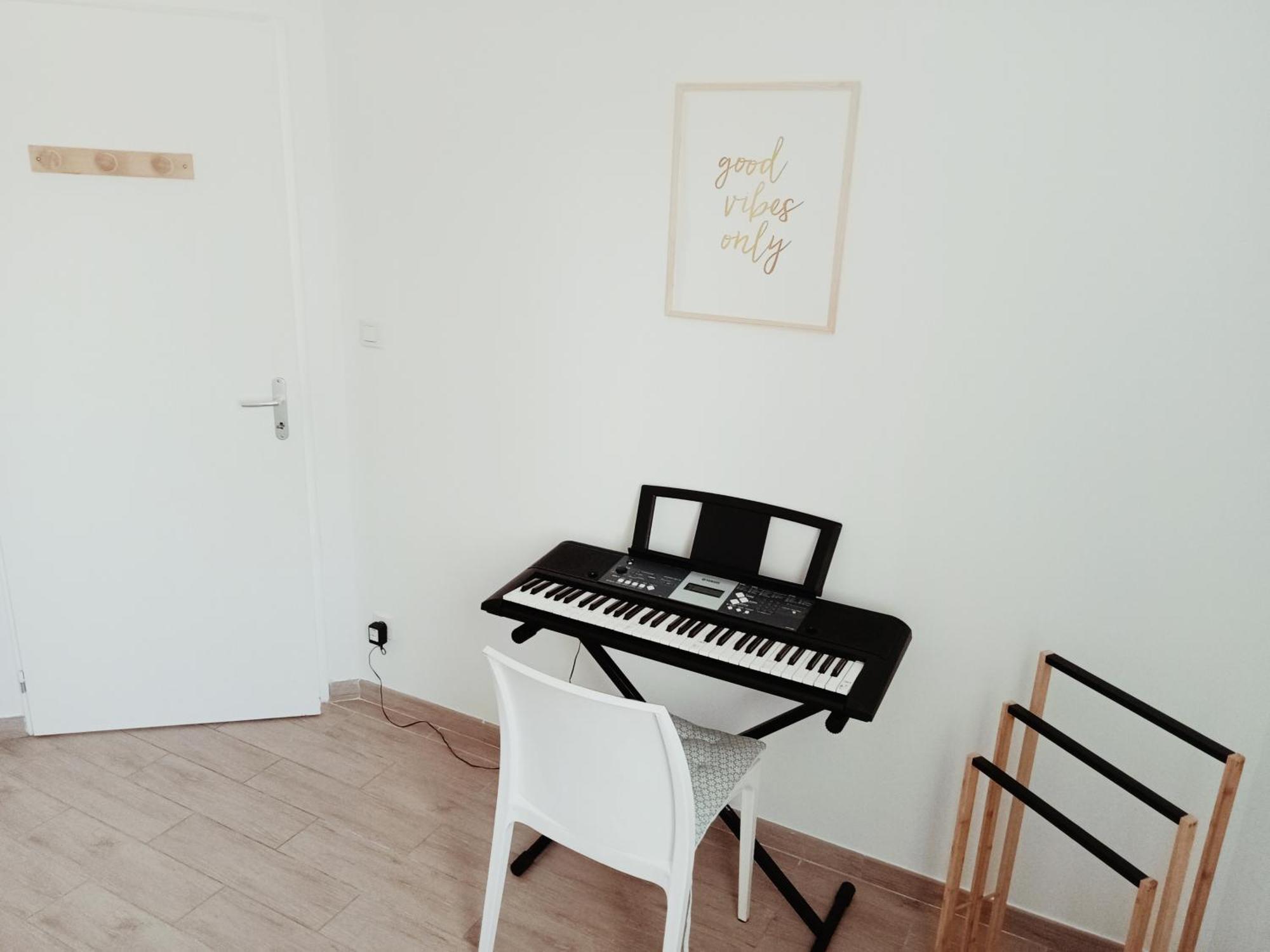 Comme A La Maison Sainte-Helene  Eksteriør billede